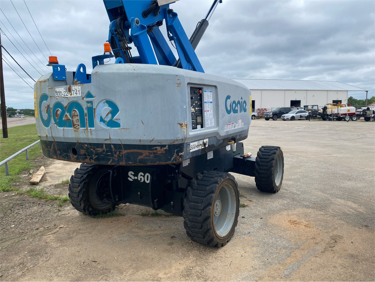 2018 Genie S-60X-4
