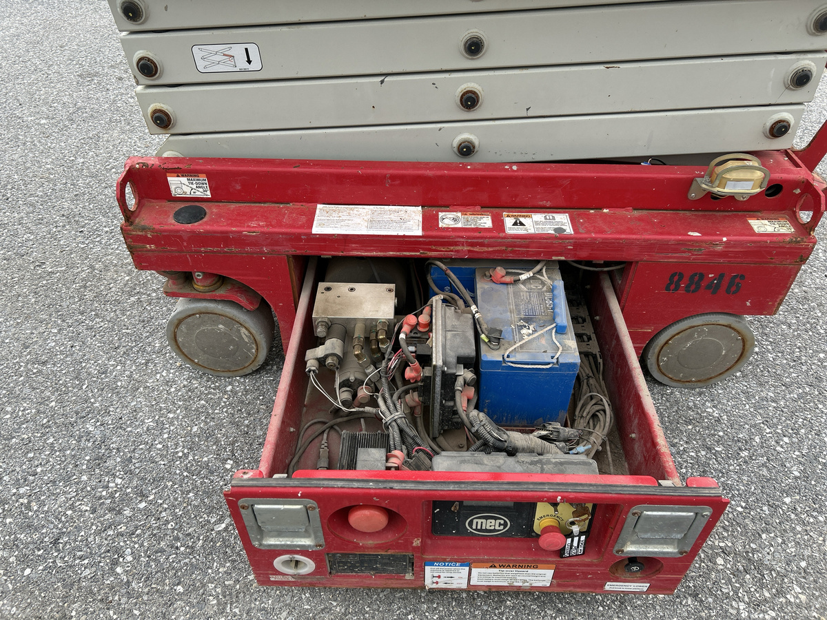 2017 MEC 1330SE-12