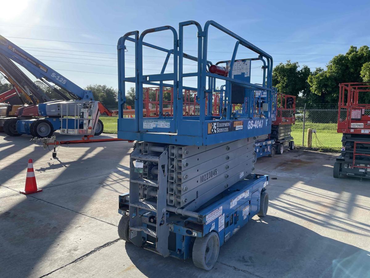 2017 Genie GS-4047-7