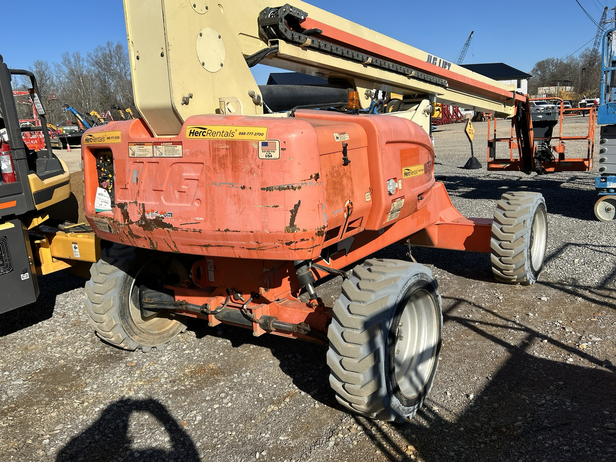 2015 JLG M600JP-4