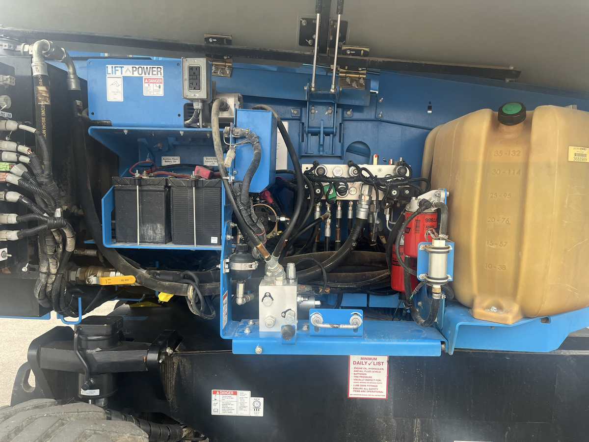 2018 Genie S-85-10