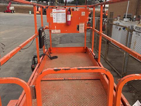 2018 JLG 2646ES