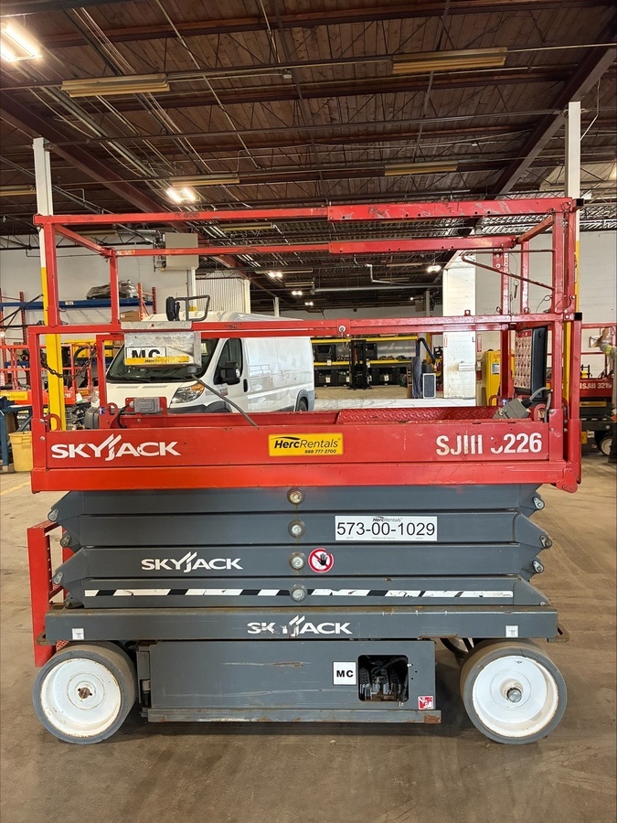 2017 Skyjack SJ3226