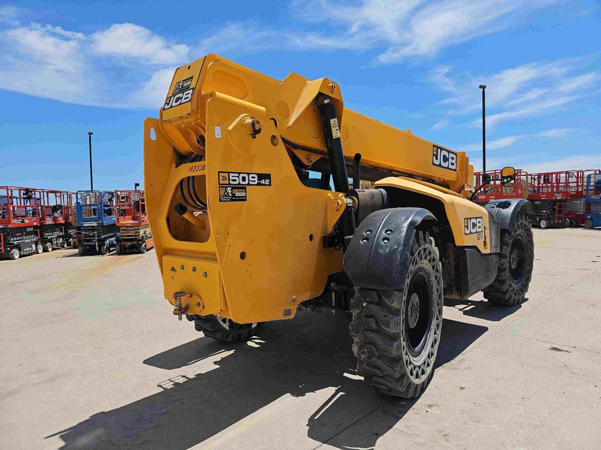 2018 JCB 509-42-3