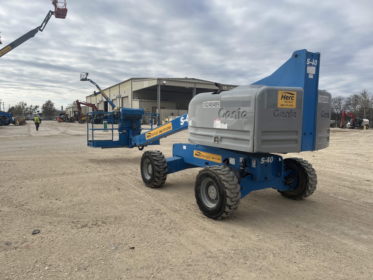 2018 Genie S-40-3