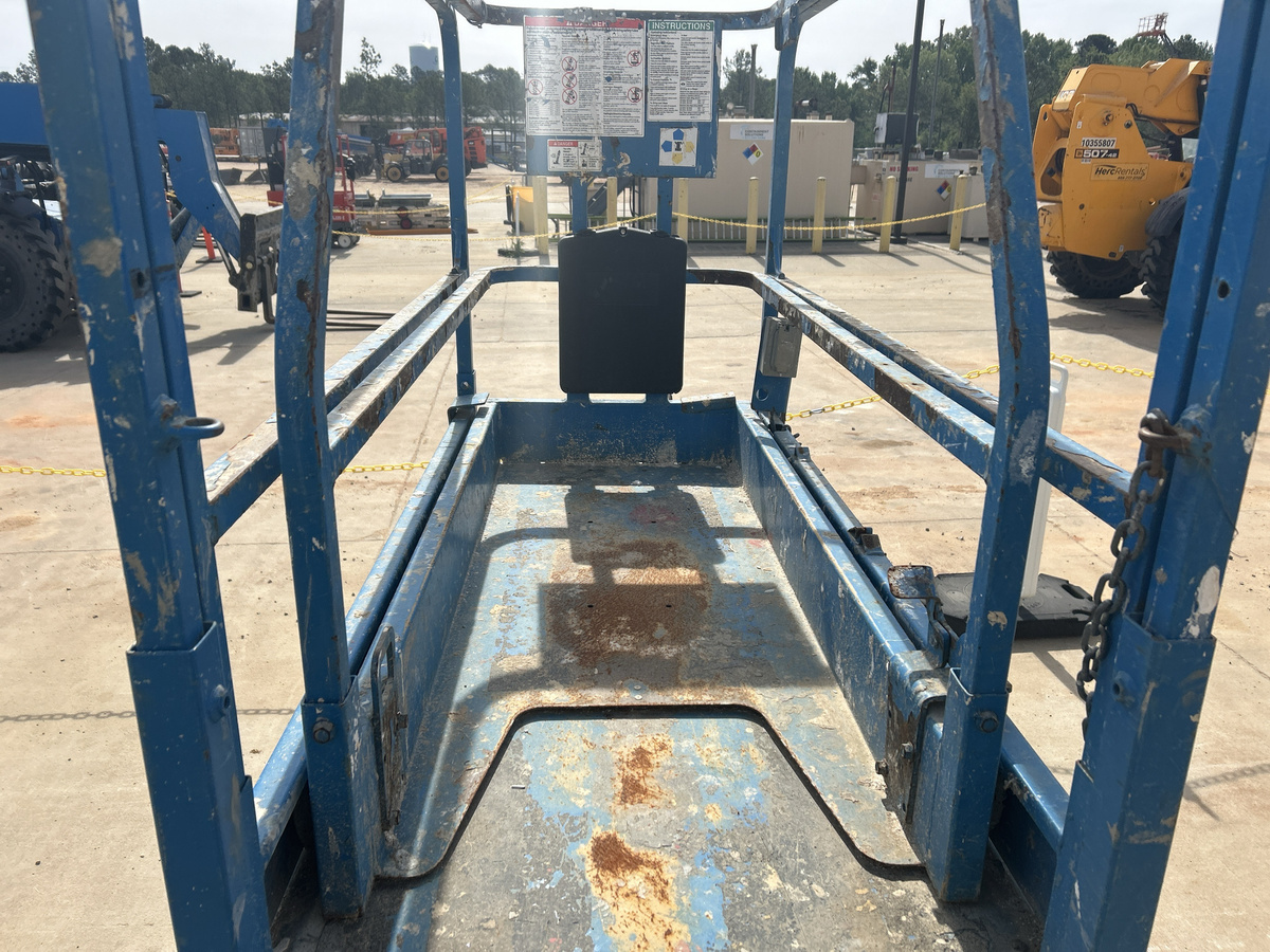 2017 Genie GS-1930-8