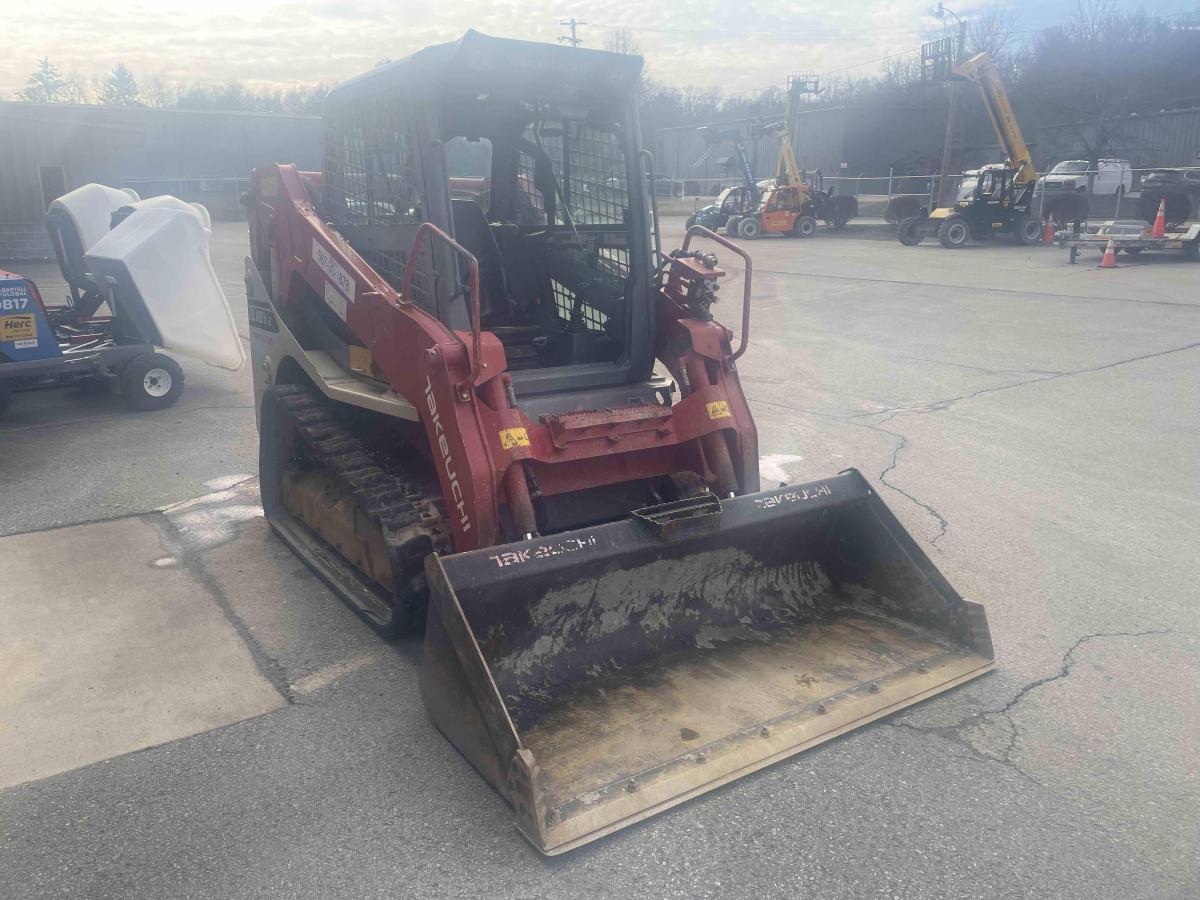 2019 Takeuchi TL10V2