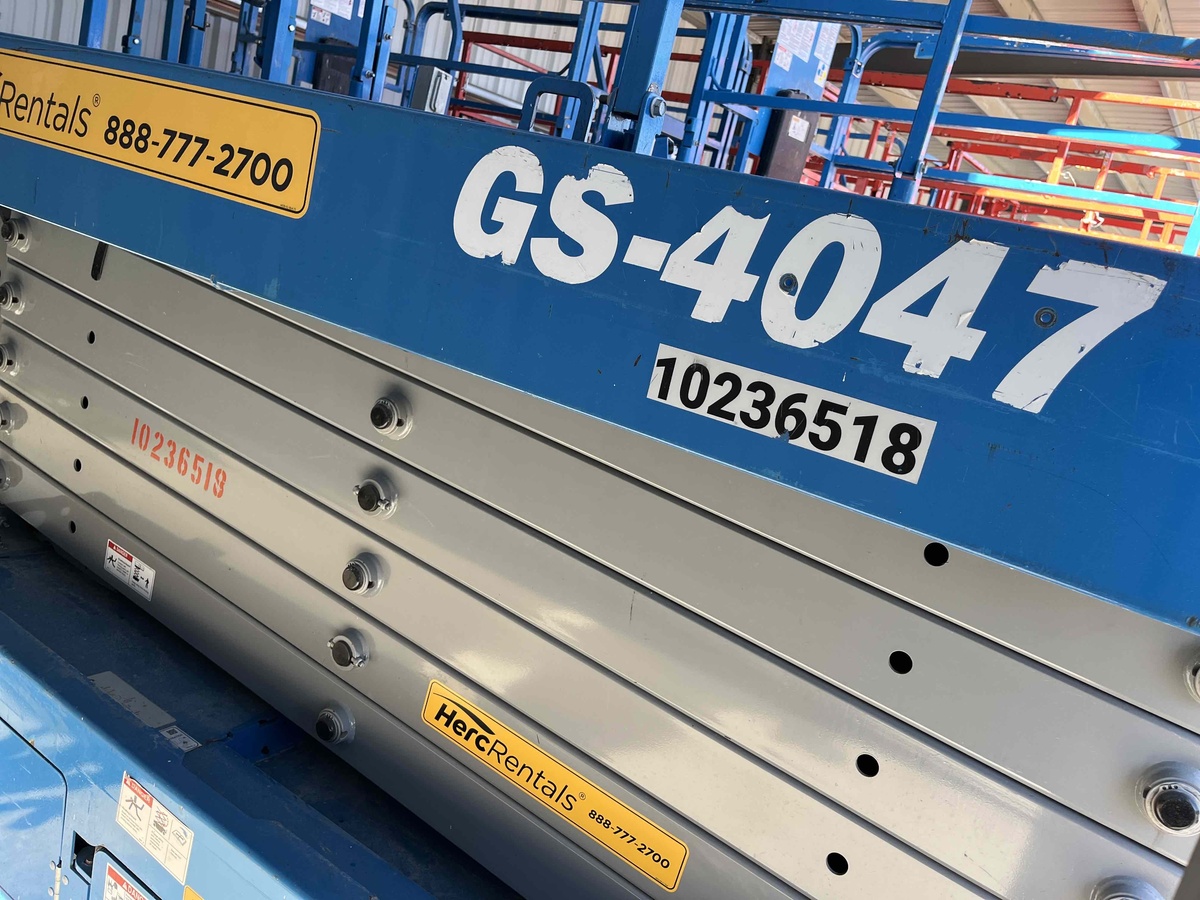 2018 Genie GS-4047-4