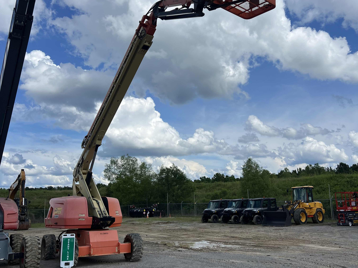 2018 JLG 660SJ-6