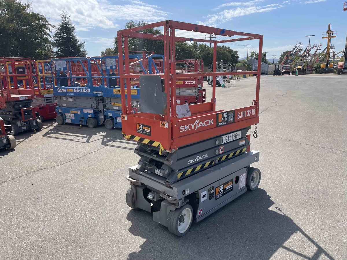 2017 Skyjack SJ3219-3