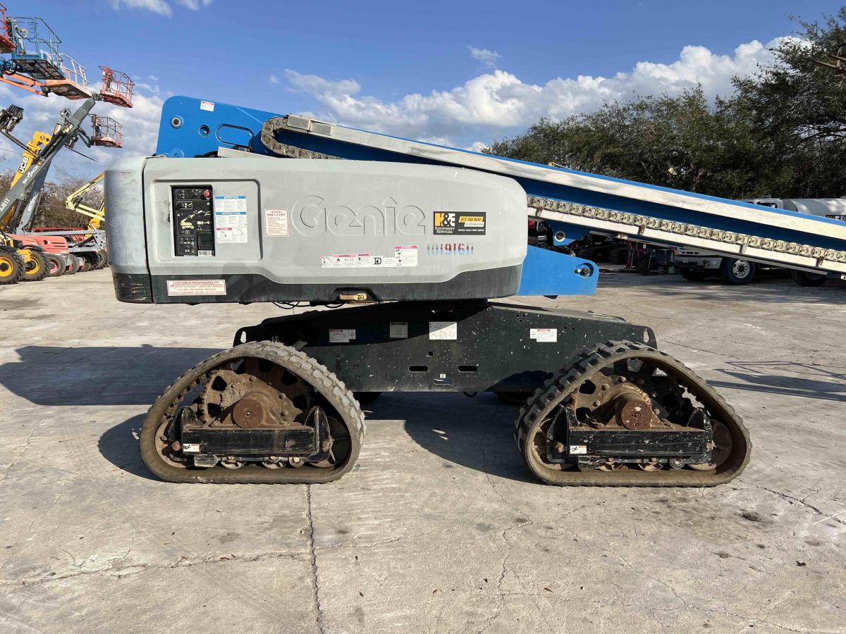 2016 Genie S-65 Trax