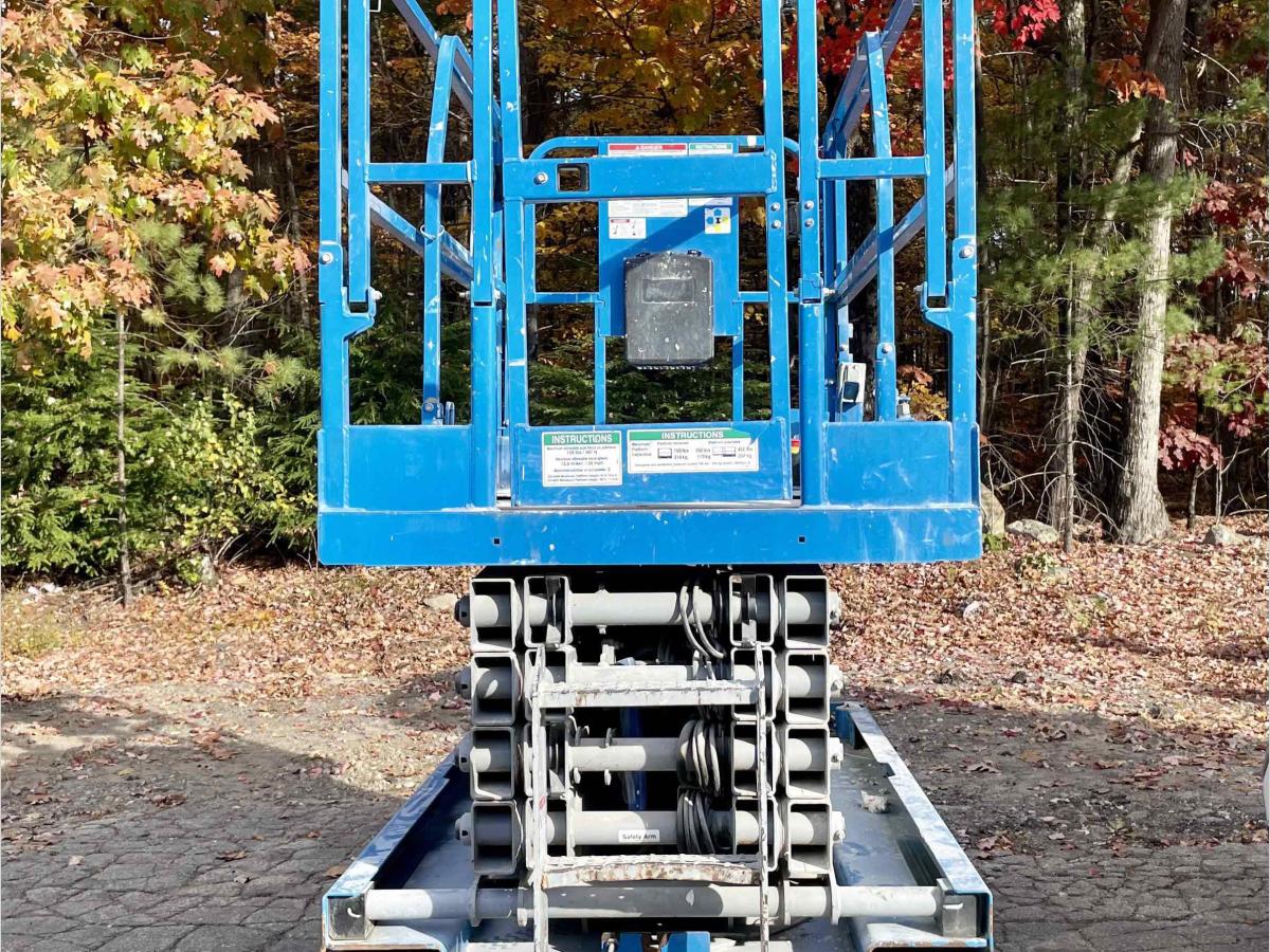 2016 Genie GS-3246-3