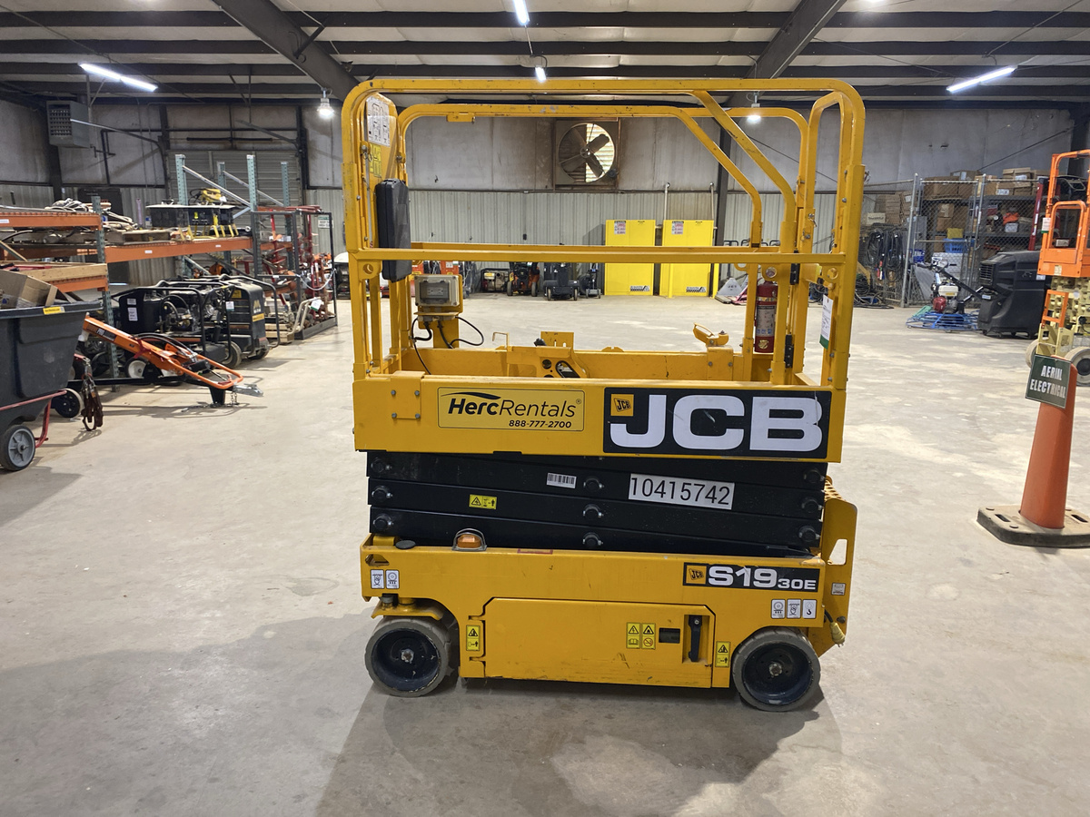 2023 JCB S1930E-2