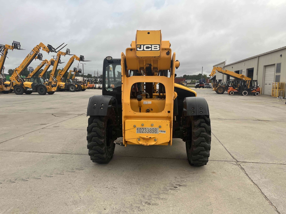 2018 JCB 509-42-9