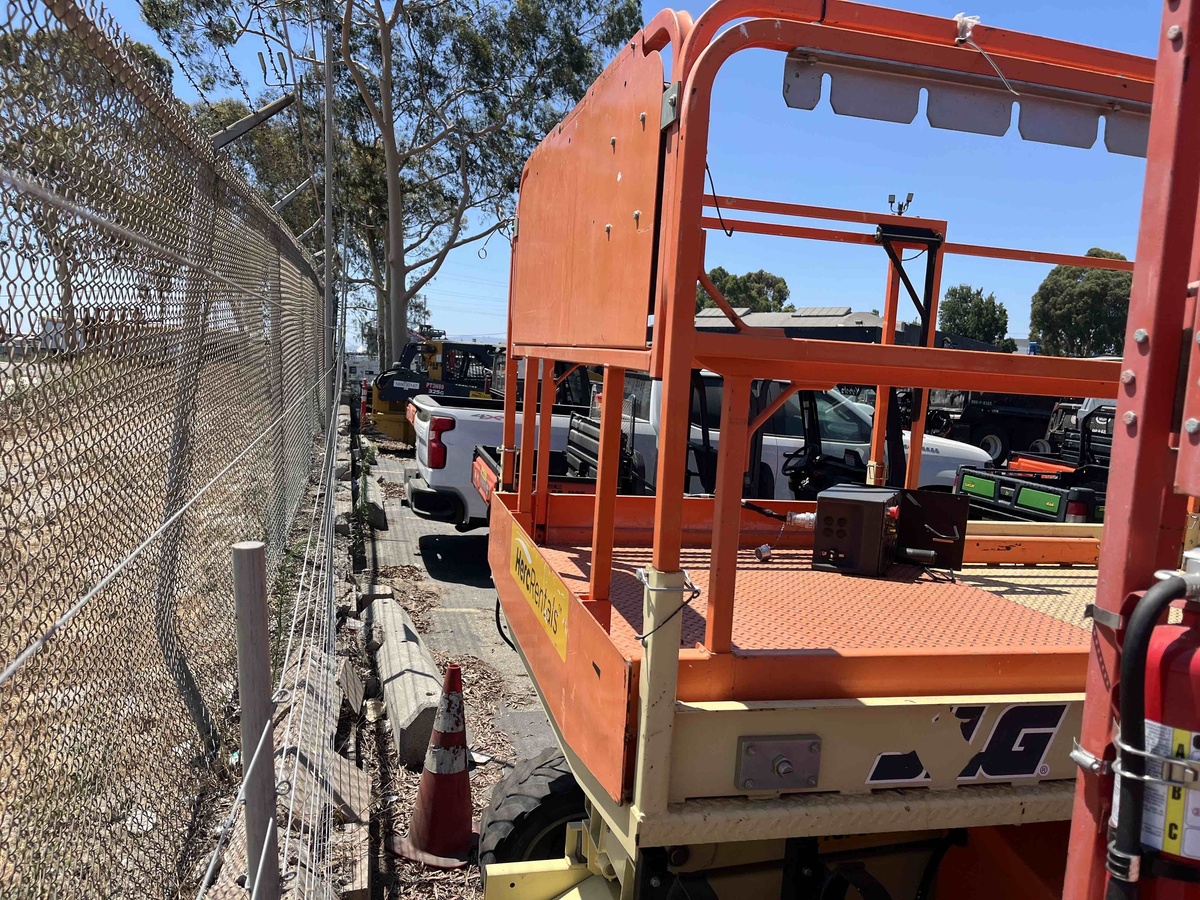 2018 JLG 260MRT-5