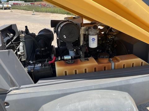 2017 Atlas Copco XAS 400