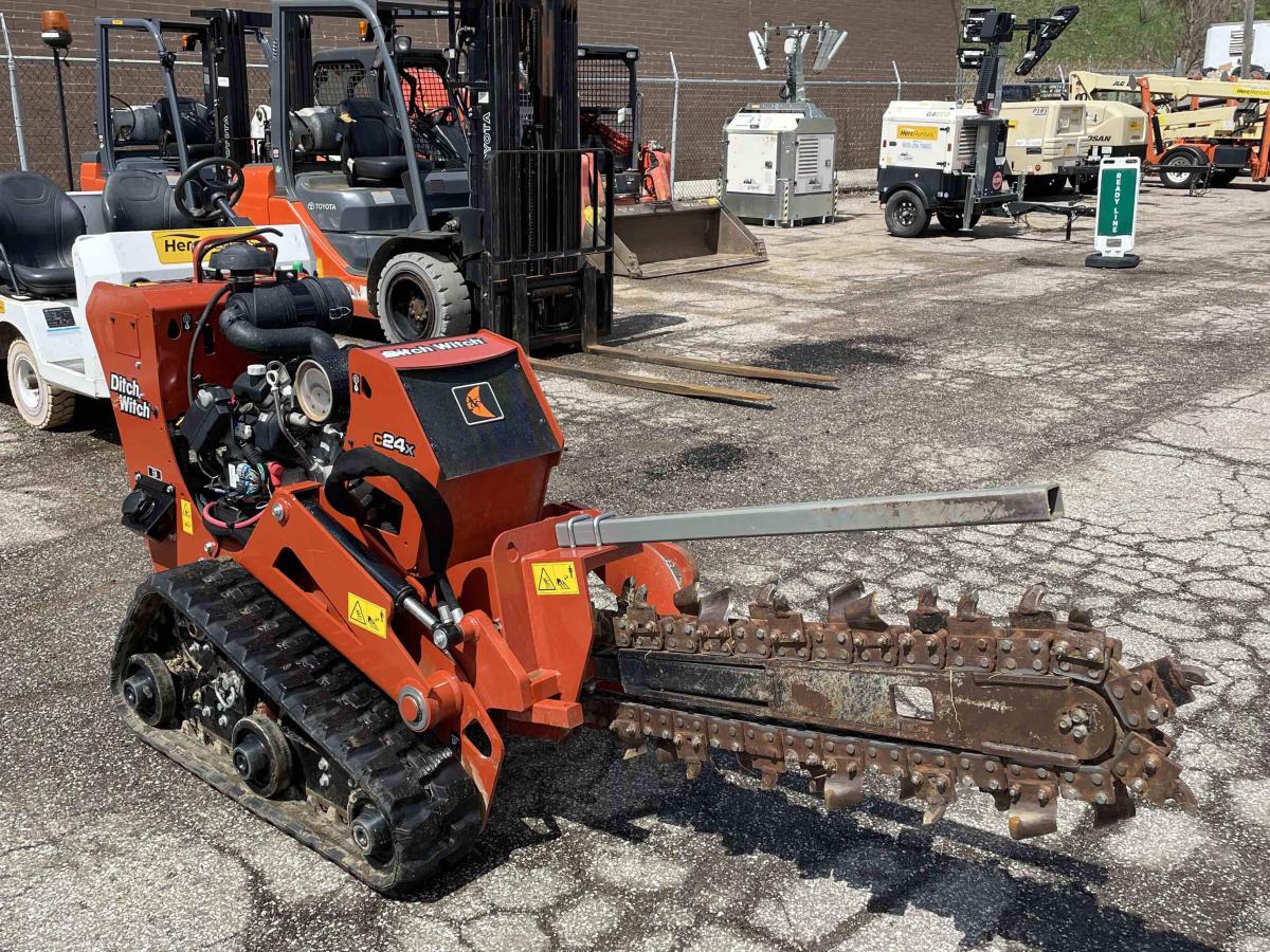2021 Ditch Witch C24X