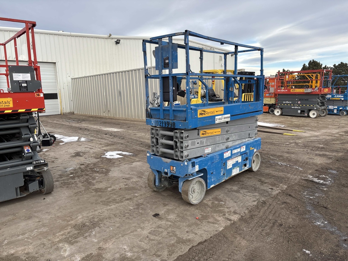 2017 Genie GS-2632-5