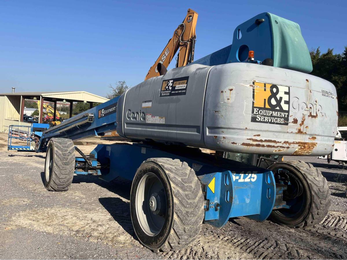 2016 Genie S-125