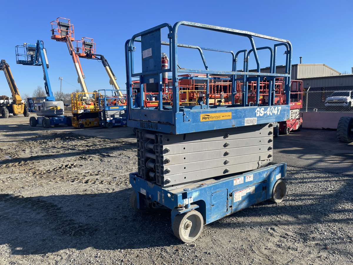 2018 Genie GS-4047-4