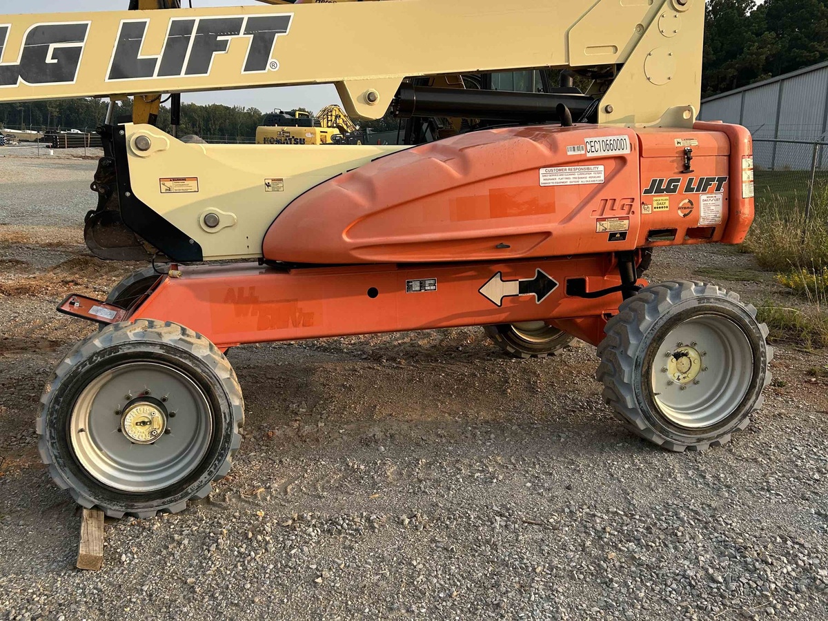 2016 JLG M600JP-6