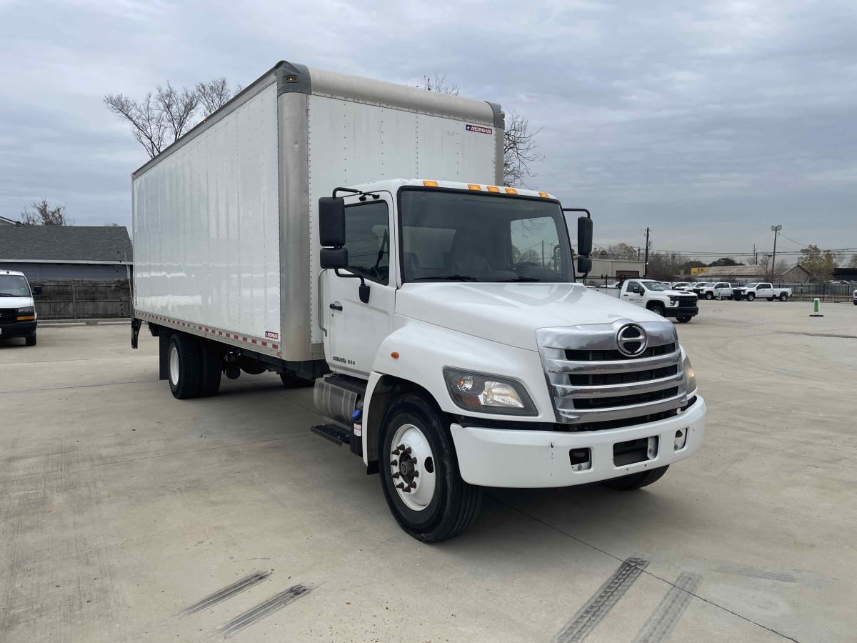 2020 Hino 268