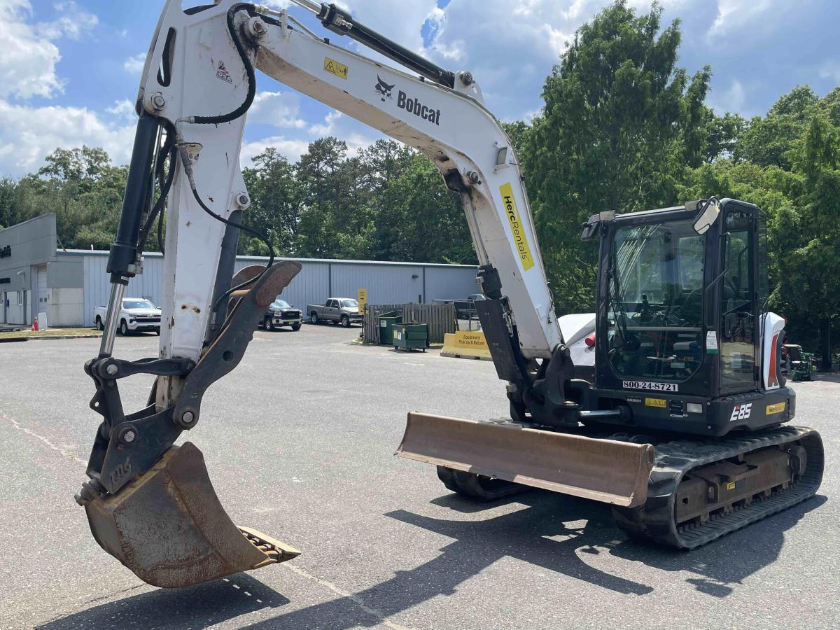 2017 Bobcat E85