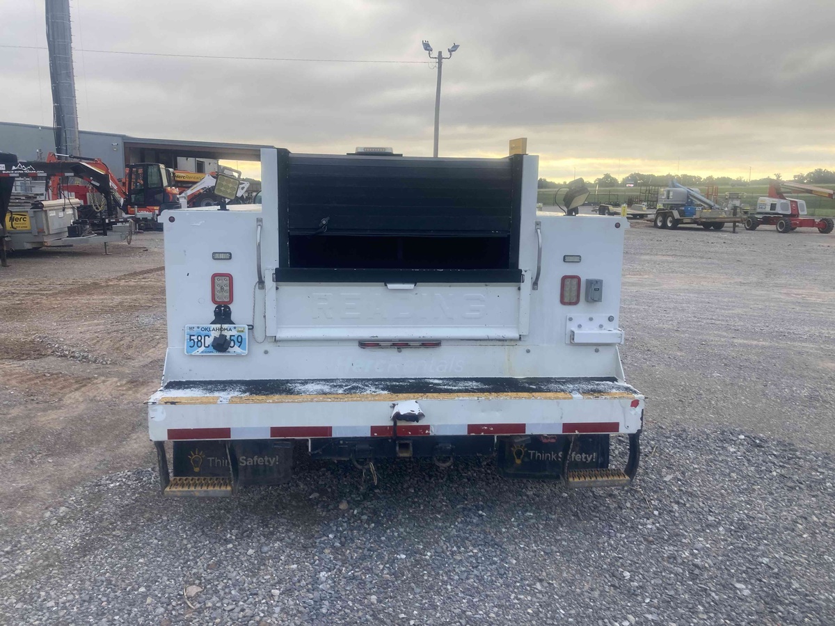 2019 Ford F550-5