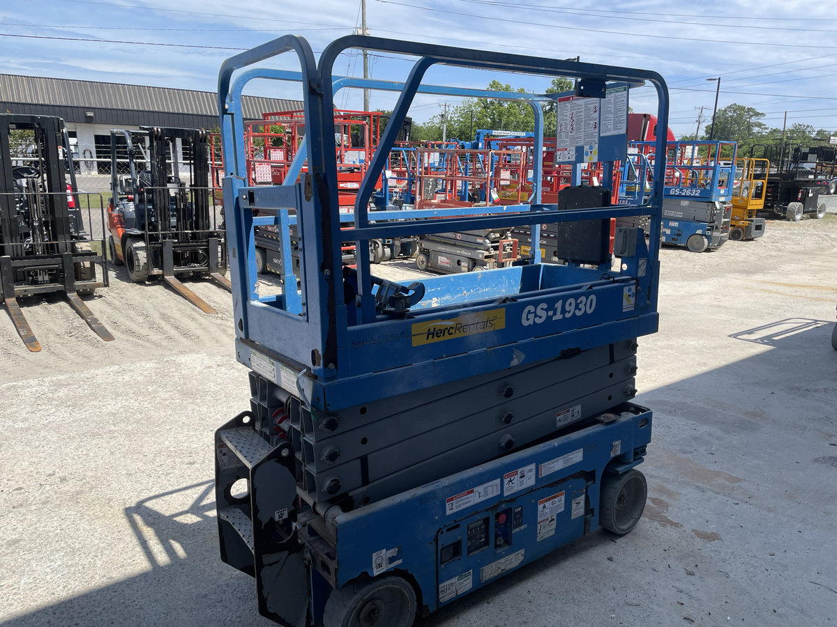 2019 Genie GS-1930-4