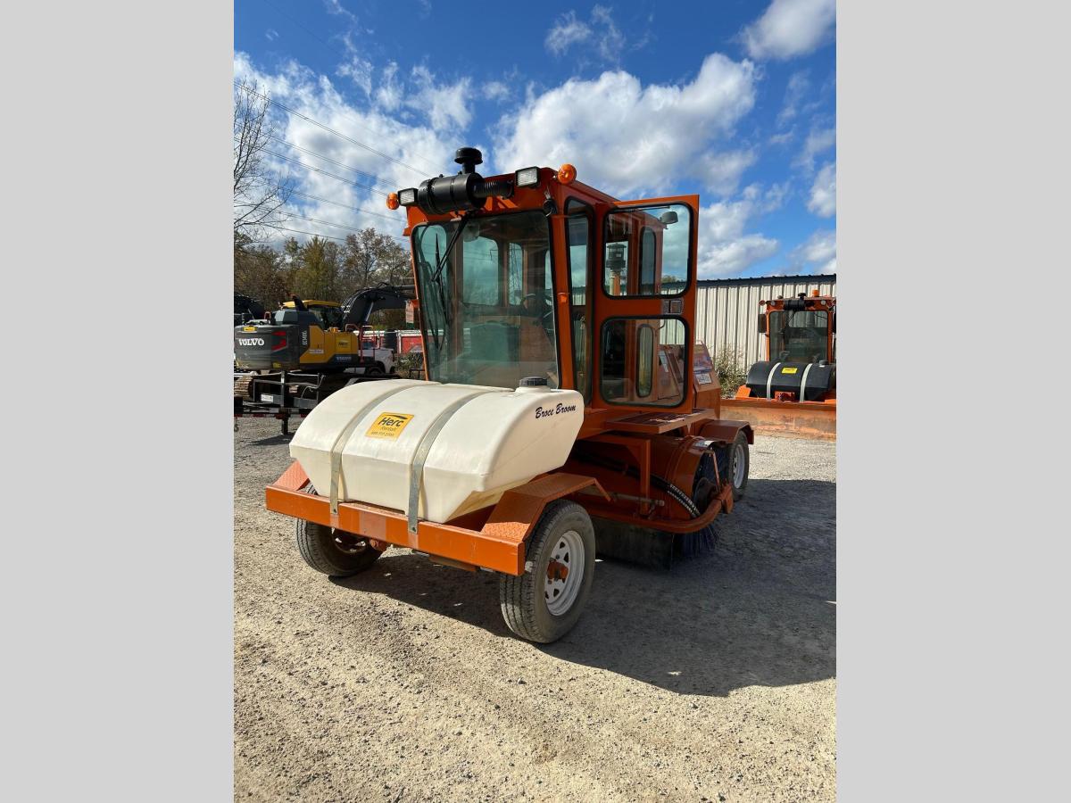 2020 Broce RCT350