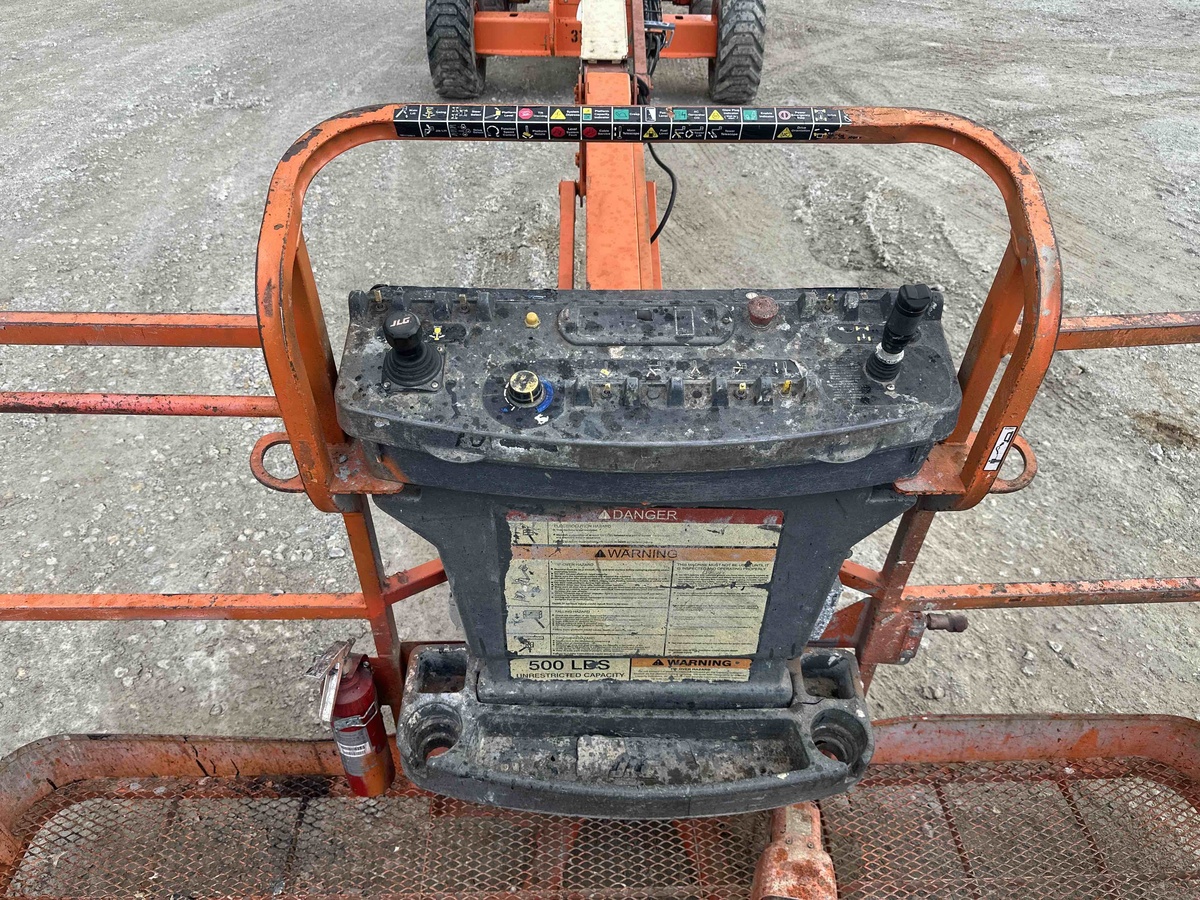 2011 JLG 460SJ-3