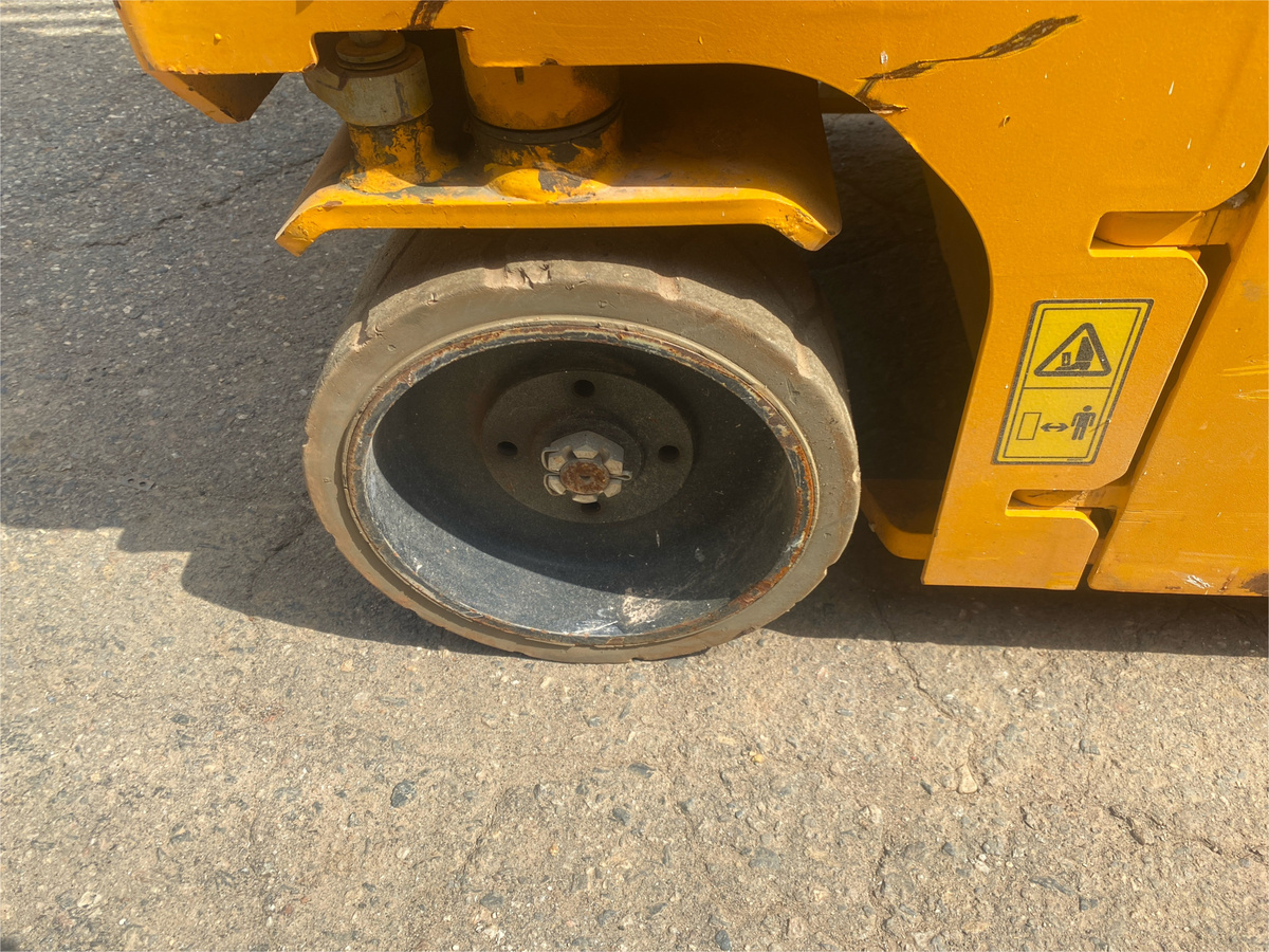 2022 JCB S1930E-9