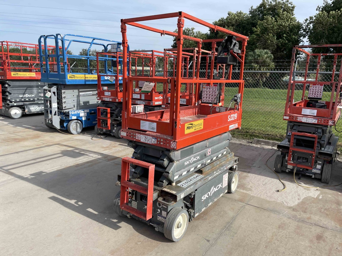 2021 Skyjack SJ3219-4