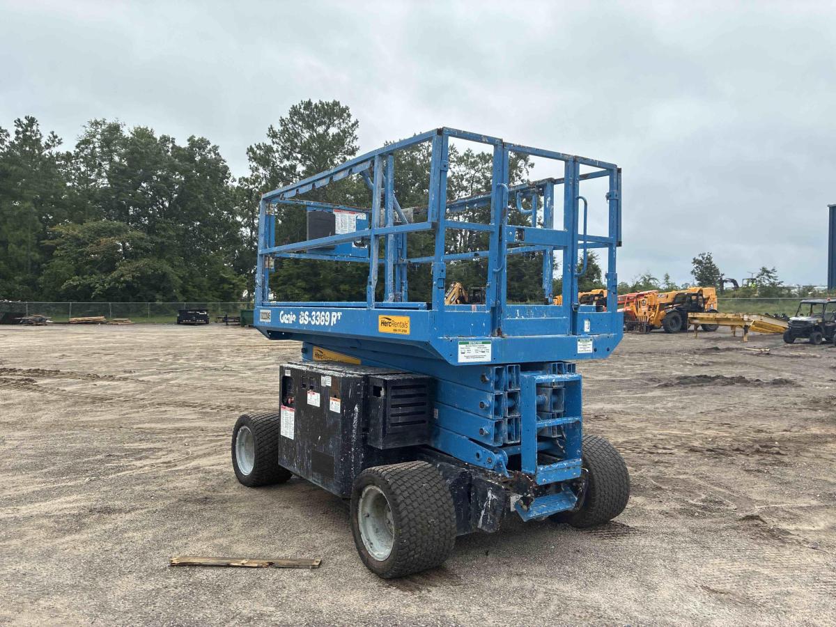 2017 Genie GS-3369 RT-4