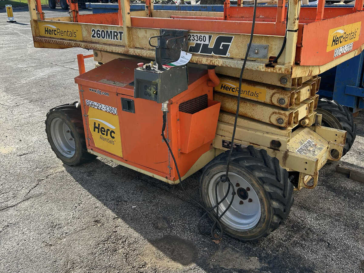 2018 JLG 260MRT-2