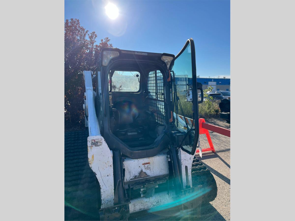 2018 Bobcat T740