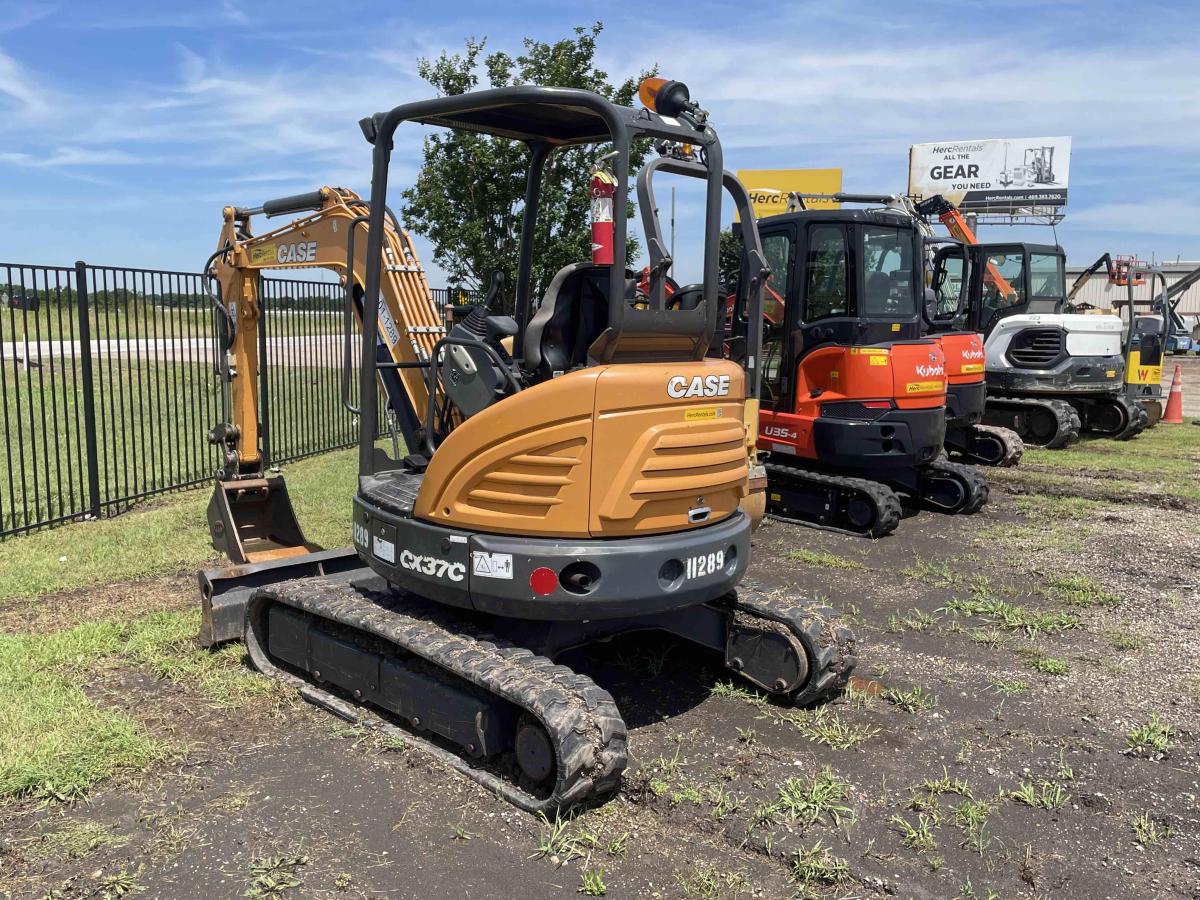 2020 Case CX37C