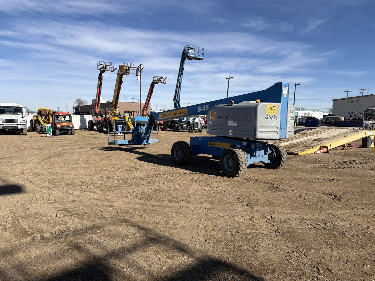 2018 Genie S-45-4