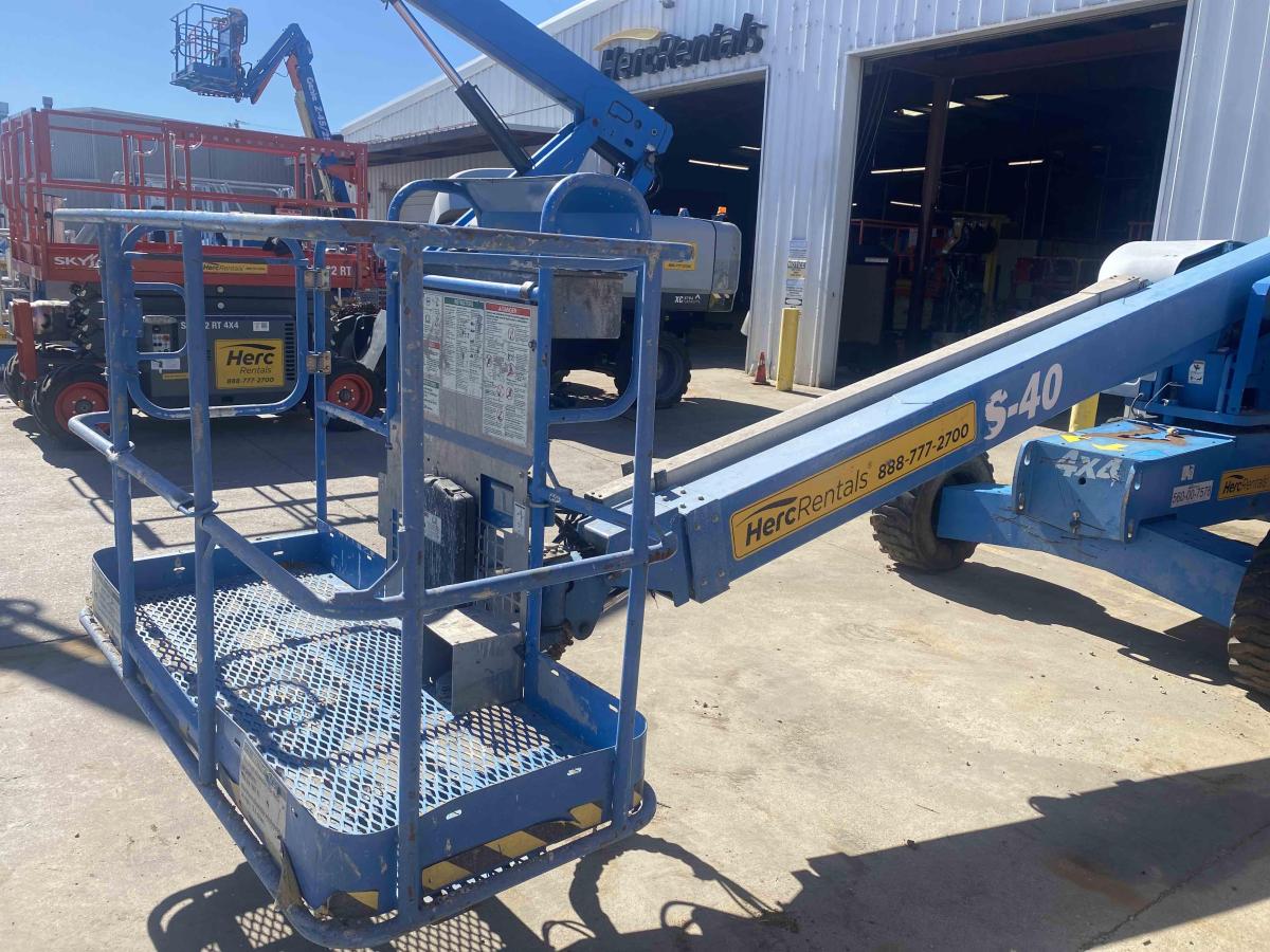 2016 Genie S-40