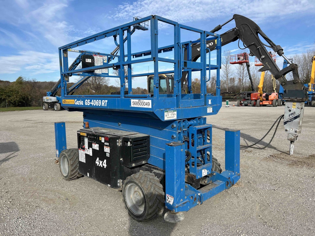 2018 Genie GS-4069 RT-10