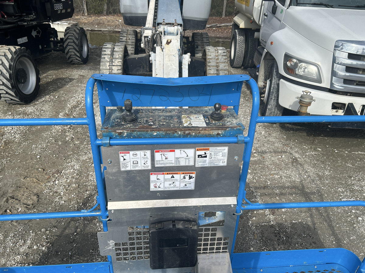 2016 Genie S-65 Trax-4