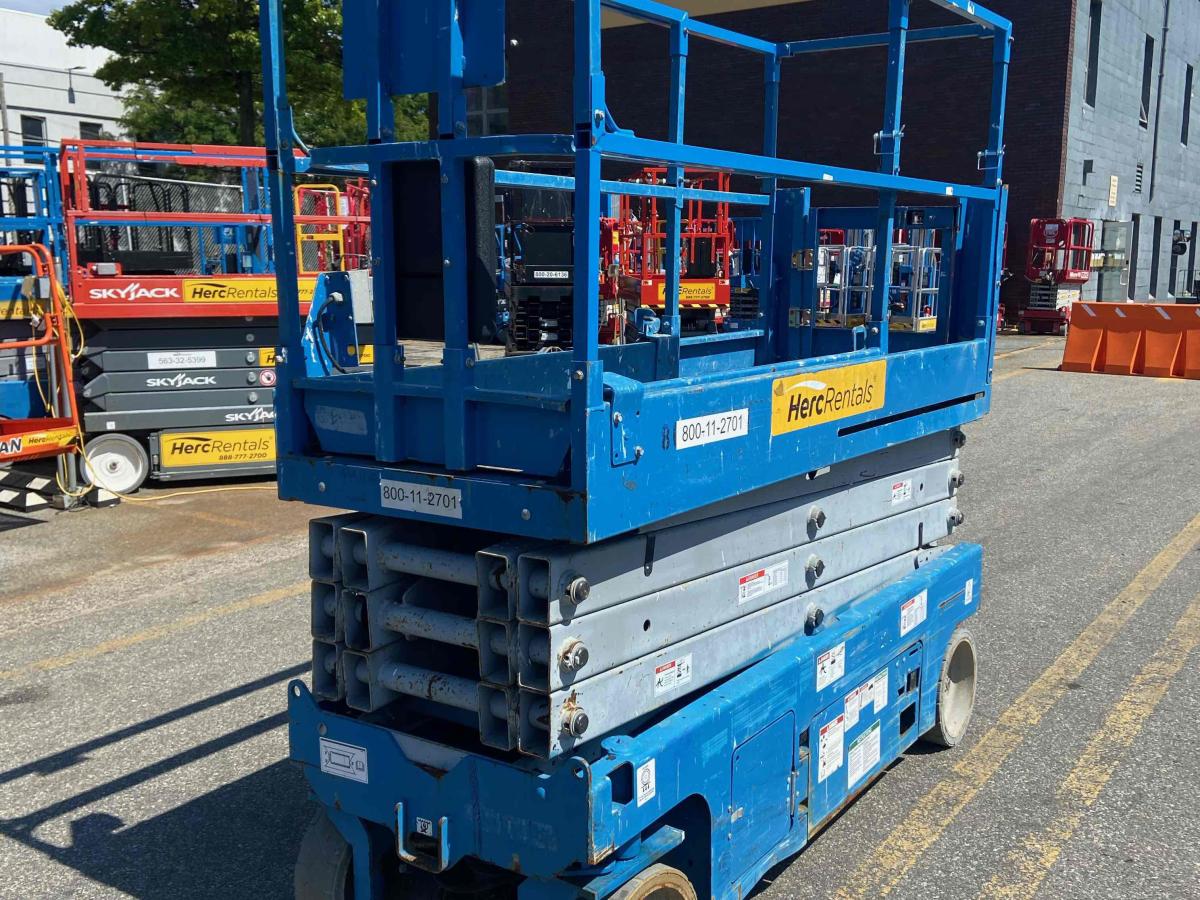 2016 Genie GS-2632