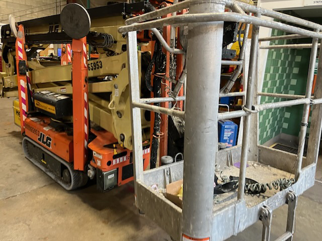 2017 JLG X600AJ-9