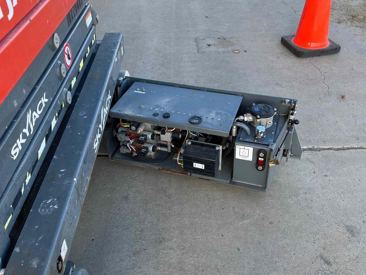 2017 Skyjack SJ3219-6