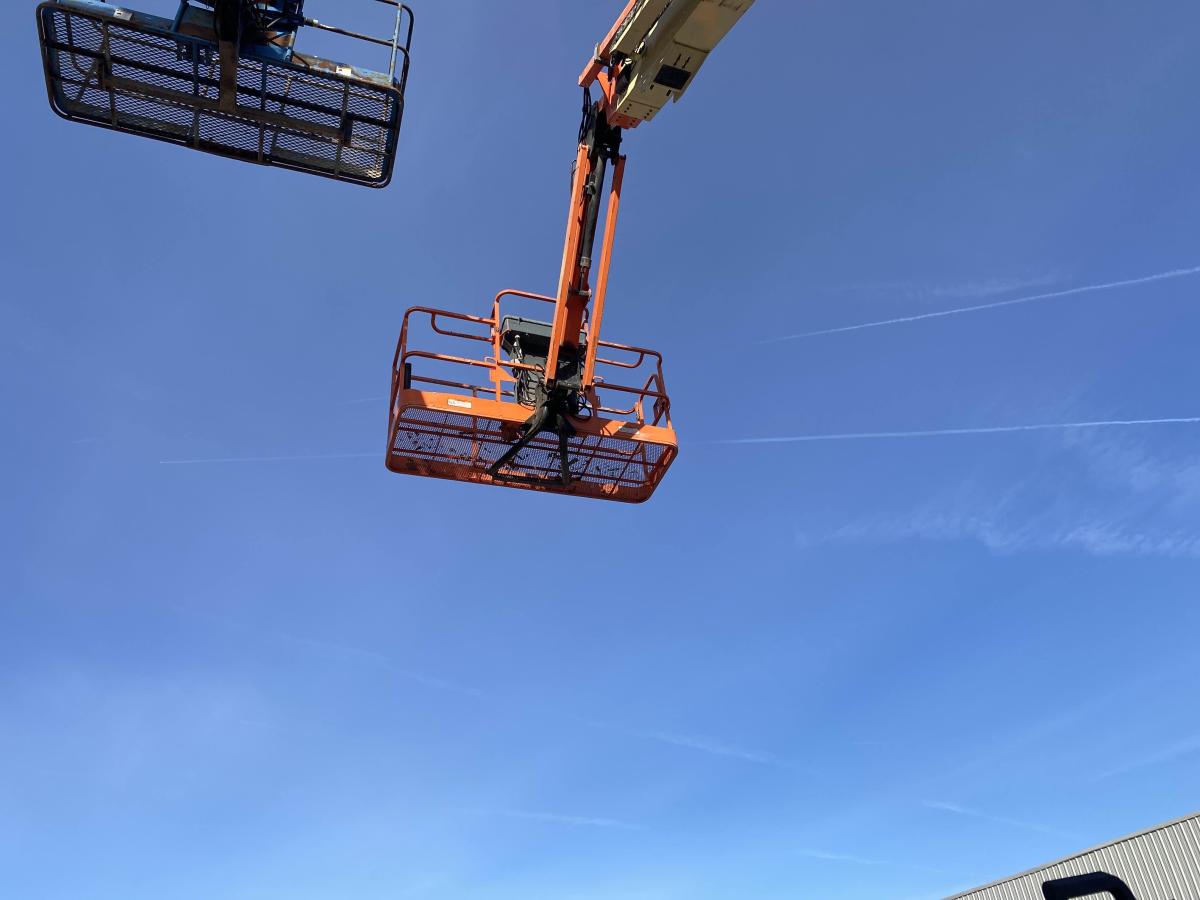 2016 JLG 860SJ