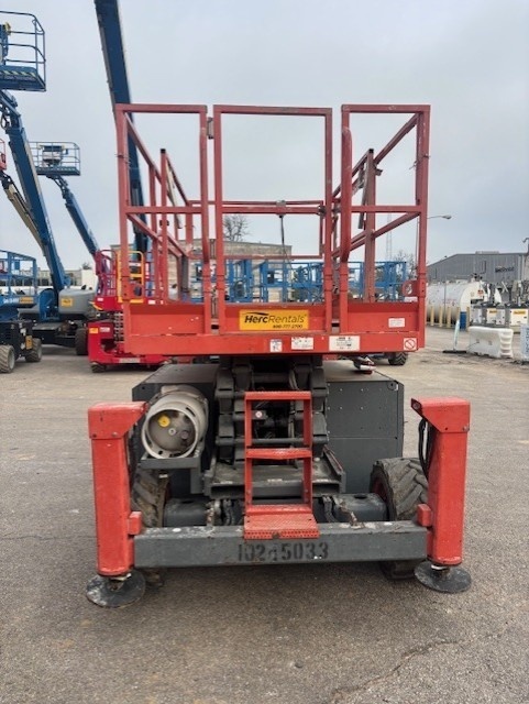 2018 Skyjack SJ-6832RT-4