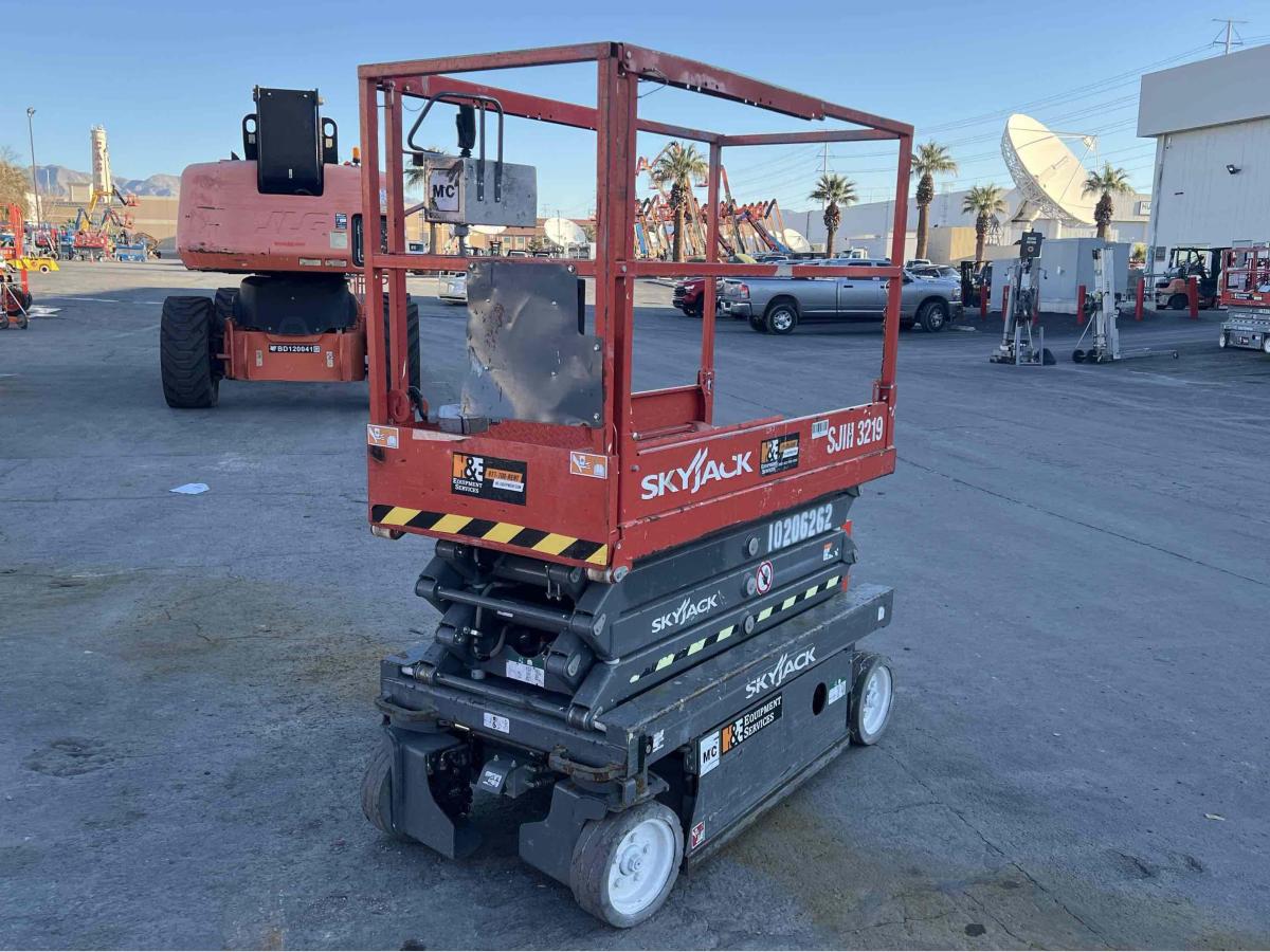 2016 Skyjack SJ3219