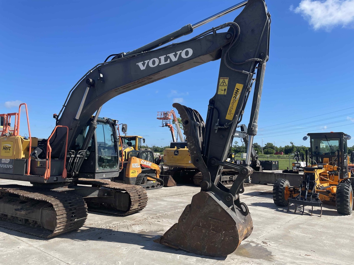 2021 Volvo EC200E