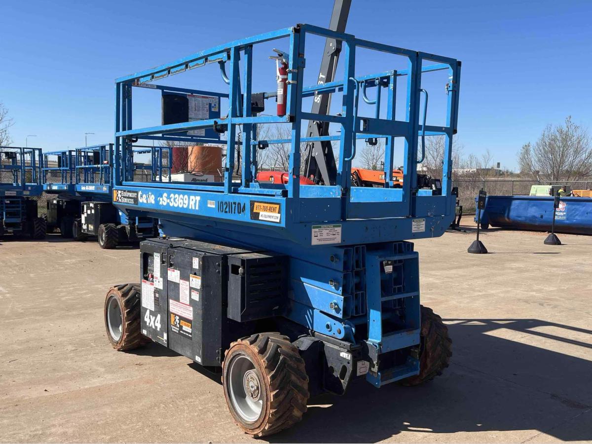 2017 Genie GS-3369 RT