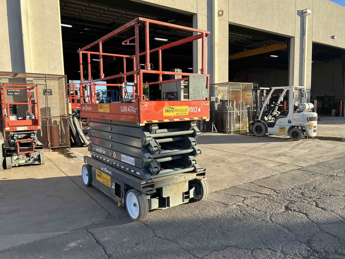2019 Skyjack SJ4740-2
